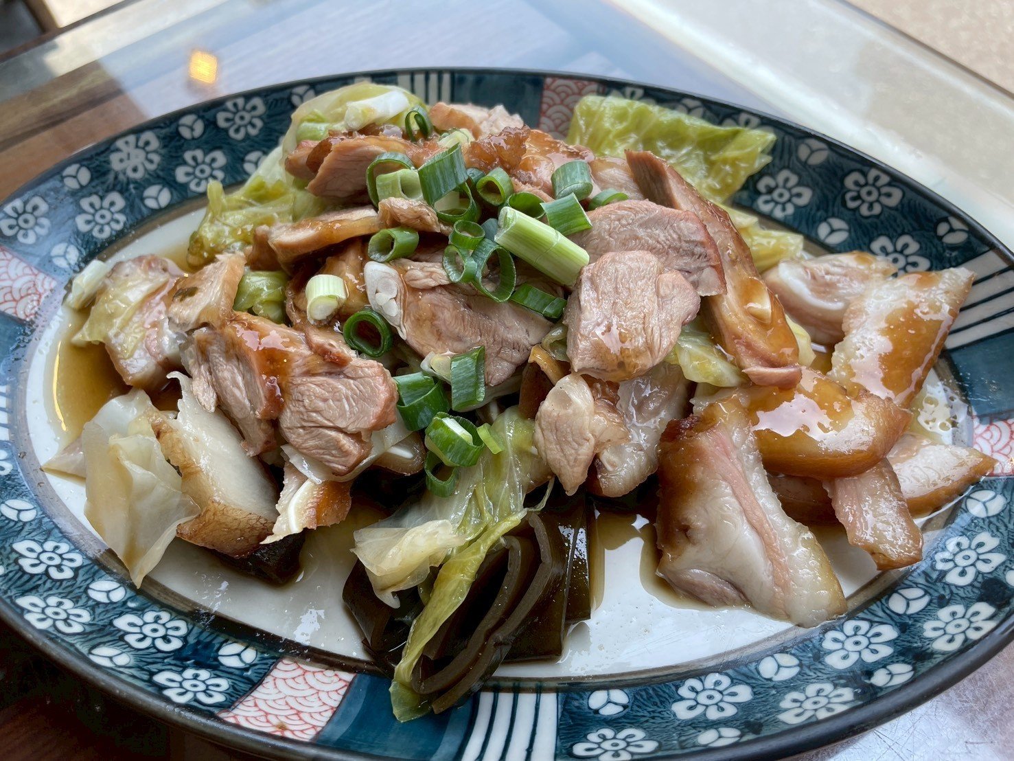嘉義余媽媽老店麵館現切肉類滷味拼盤